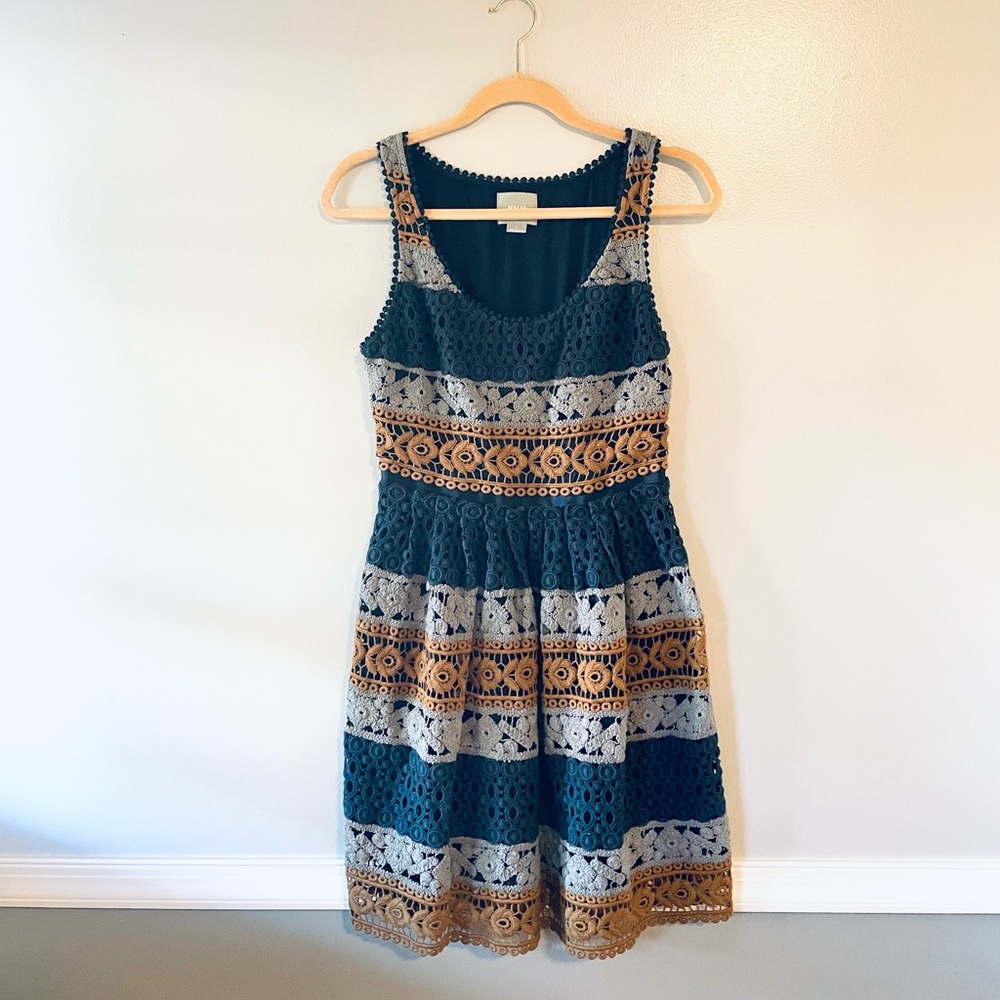 Anthropology|Maeve